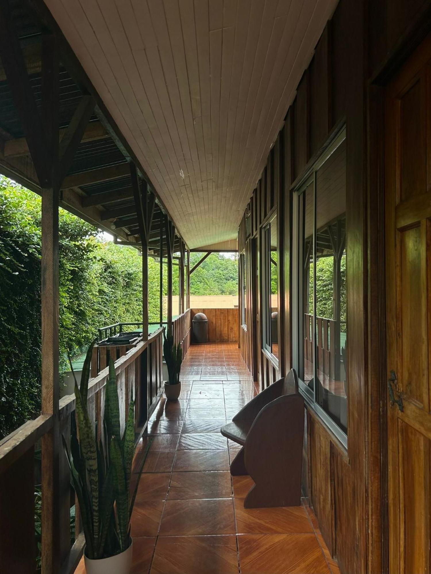 Alpha Arenal Hostel La Fortuna Ngoại thất bức ảnh