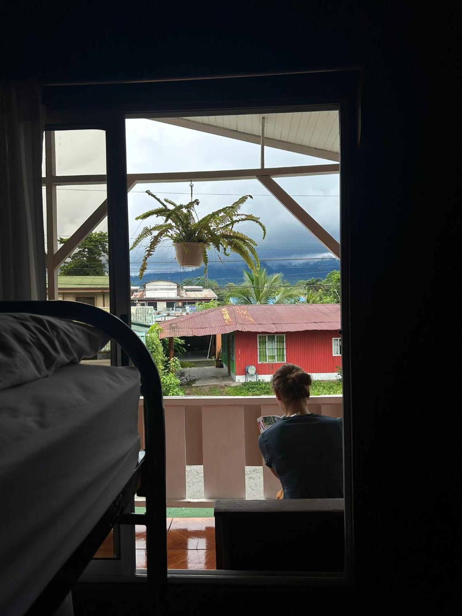 Alpha Arenal Hostel La Fortuna Ngoại thất bức ảnh