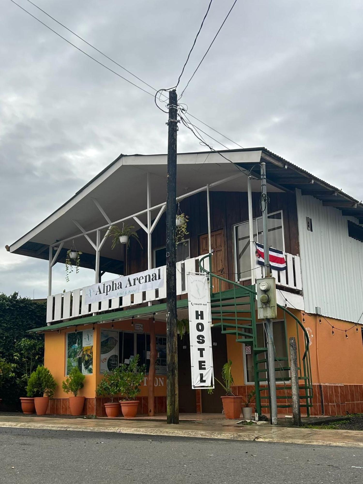 Alpha Arenal Hostel La Fortuna Ngoại thất bức ảnh