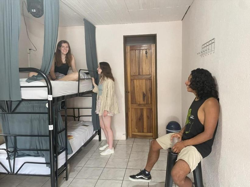 Alpha Arenal Hostel La Fortuna Ngoại thất bức ảnh